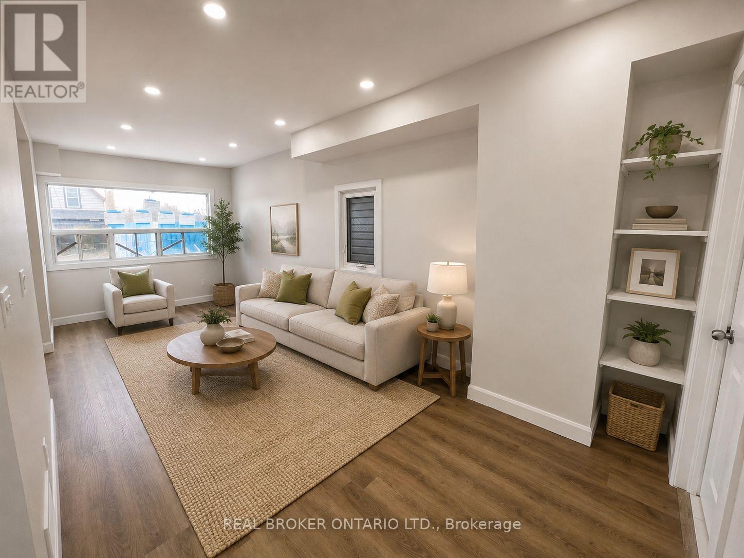 5 ROWANWOOD STREET - 5