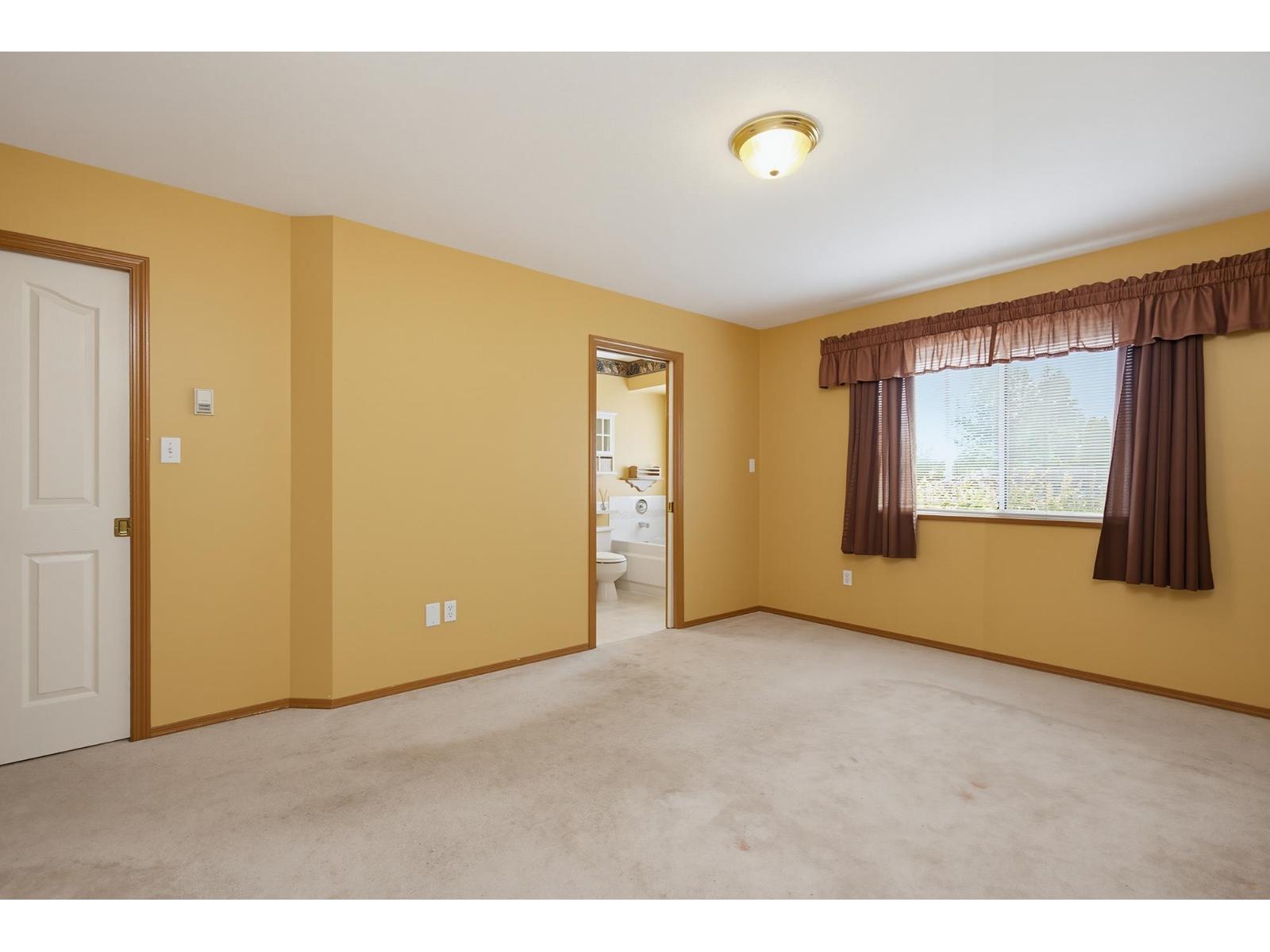 6 Bed, 3 Bath House for Sale in Mission – 8219 FUJINO STREET, Mission – MLS# R3140020 - Image 18