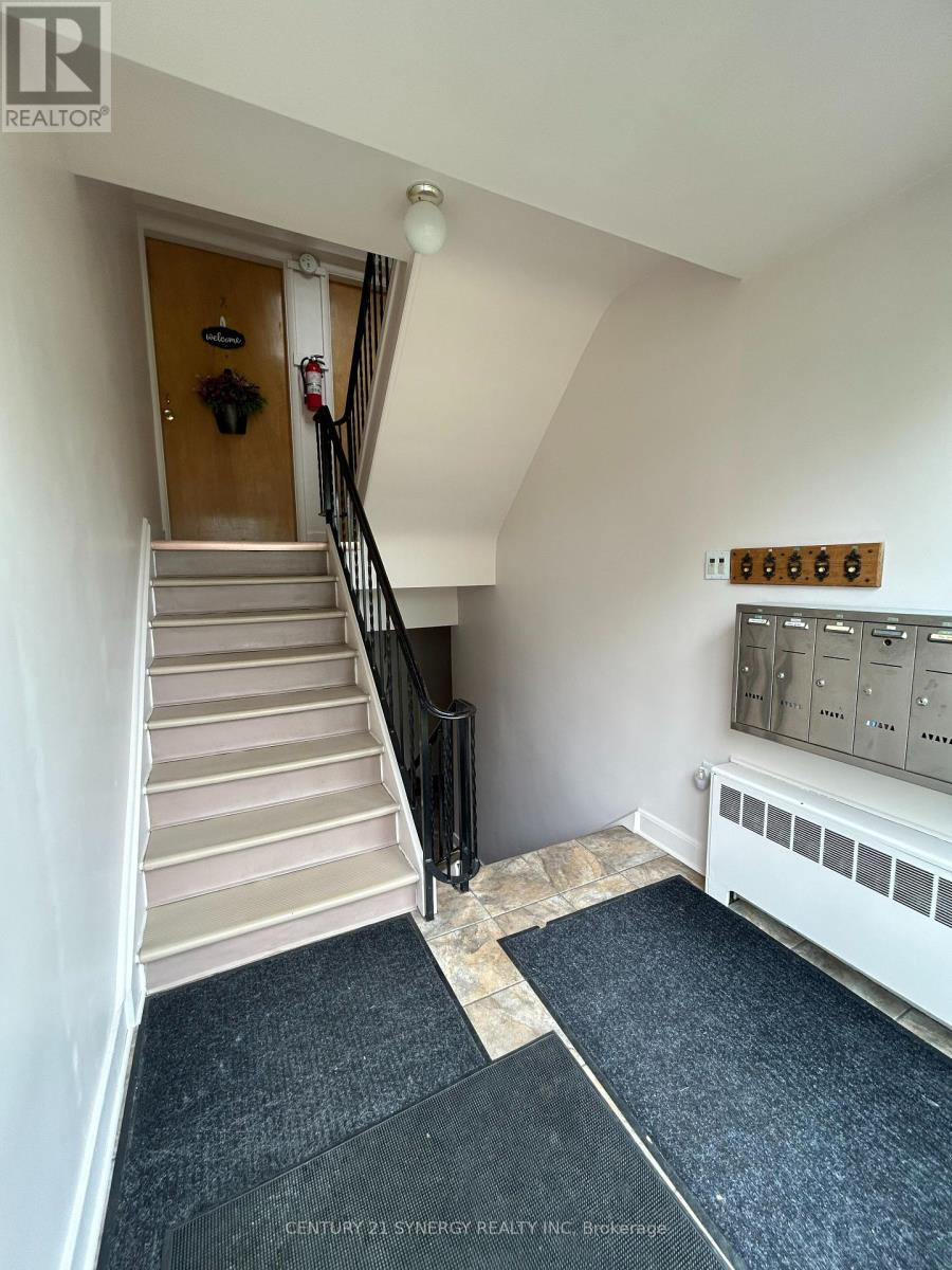 395 PINE STREET E - 11