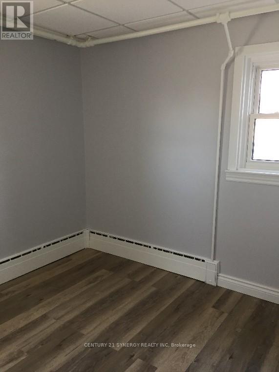 395 PINE STREET E - 14