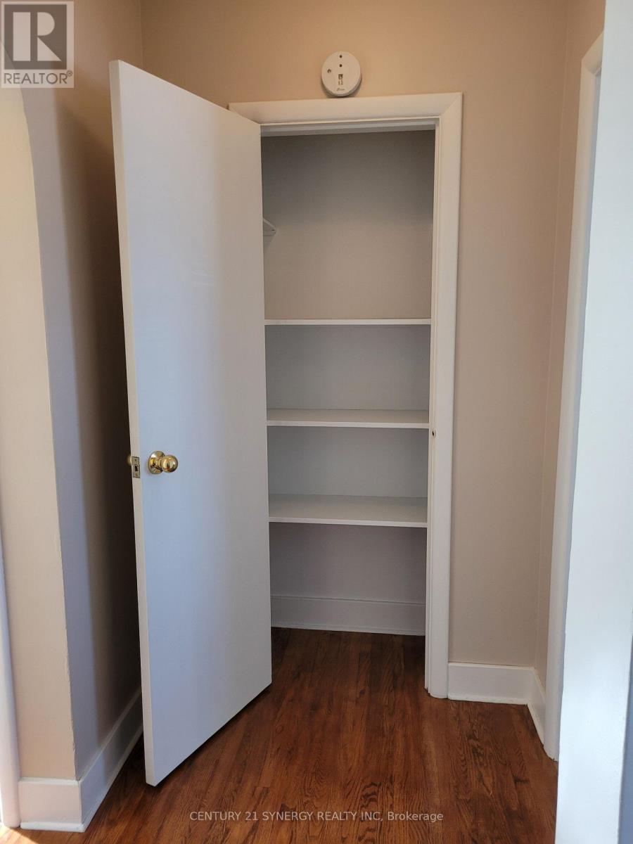 395 PINE STREET E - 23