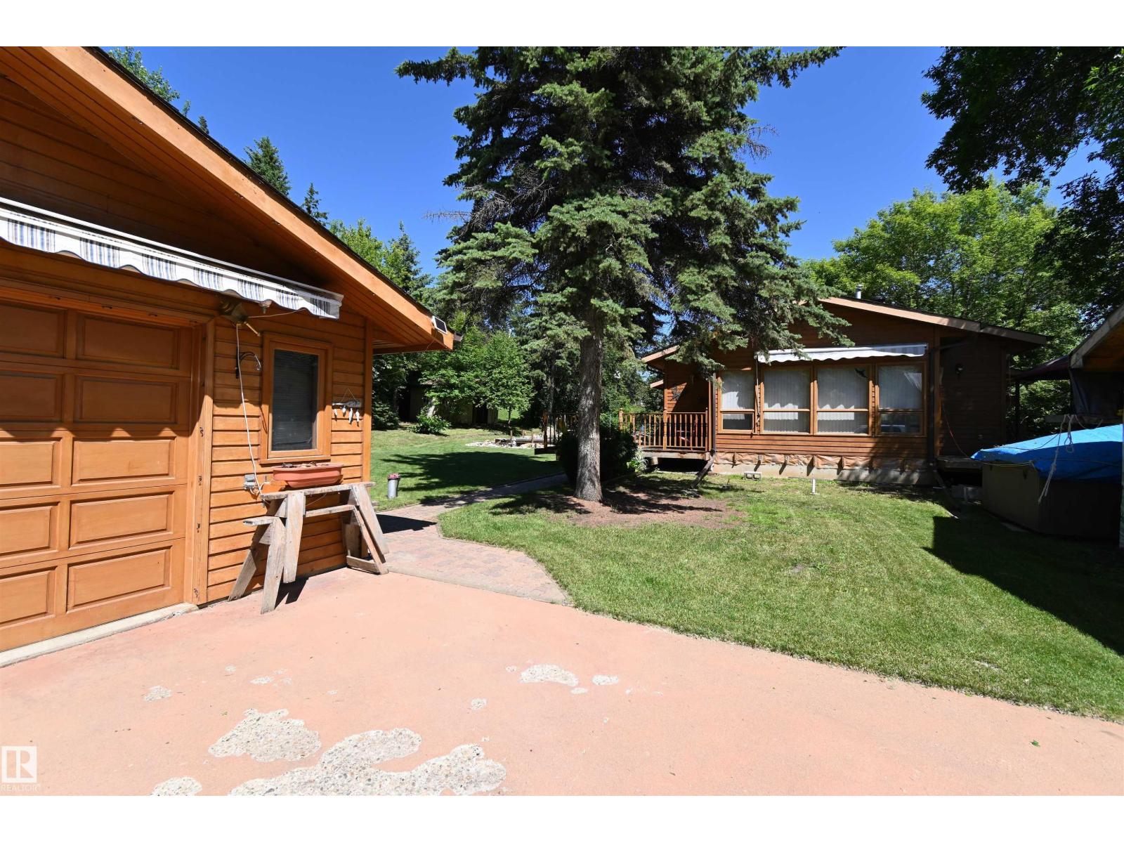 #128 4521 LAKESHORE RD — photo 56