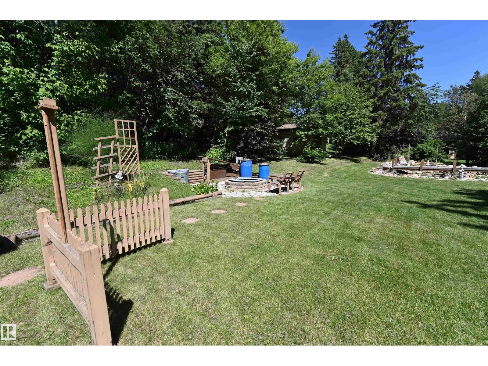 #128 4521 LAKESHORE RD — photo 60
