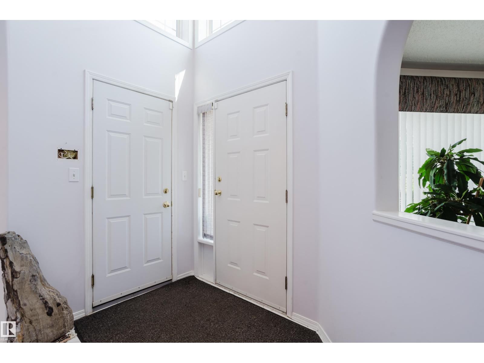 4203 12 AV NW - 2