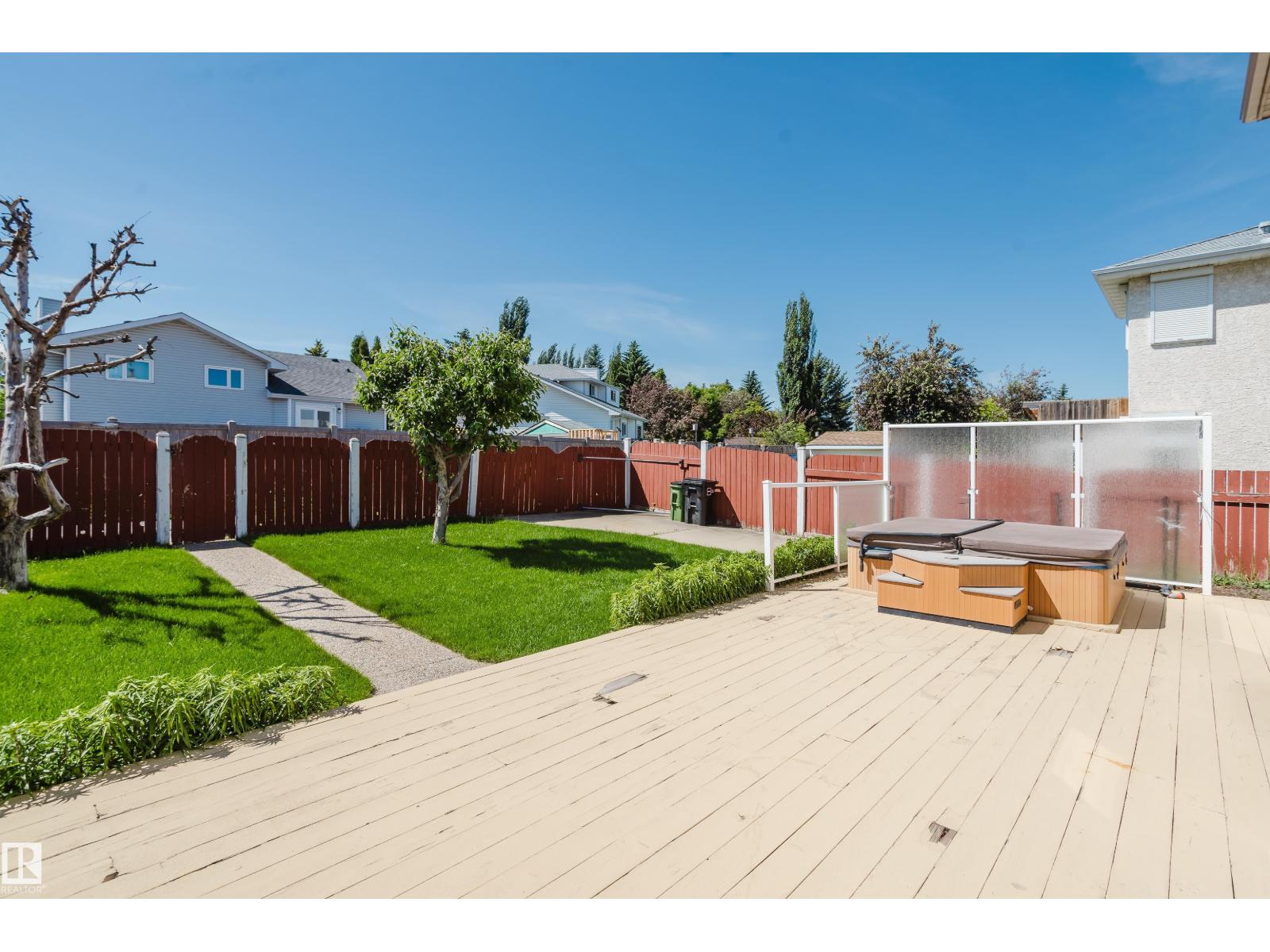 4203 12 AV NW - 38