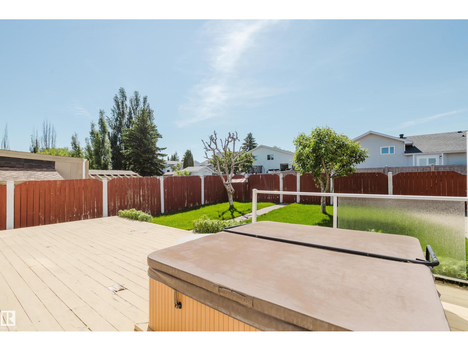 4203 12 AV NW - 39