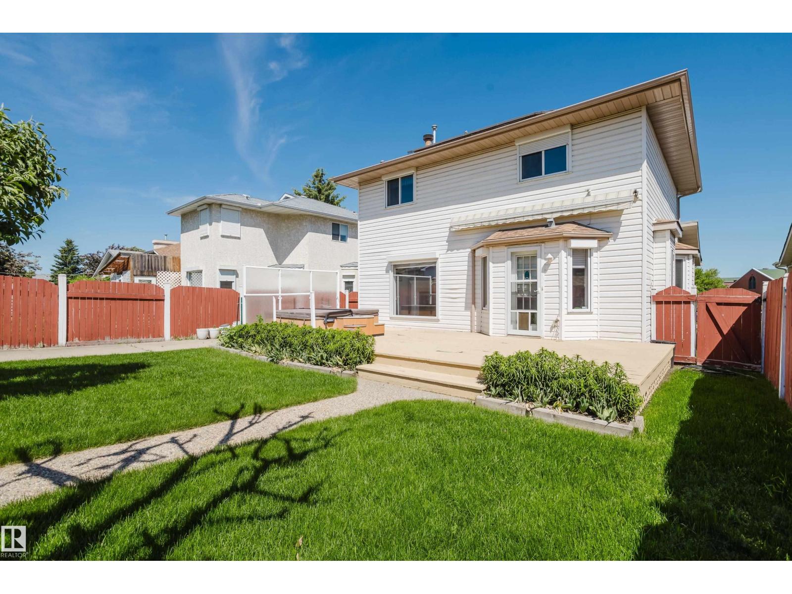 4203 12 AV NW - 40