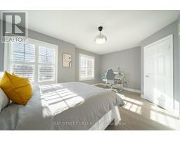 995 Nellie Little Crescent, Newmarket, ON L3X3E6 Photo 35