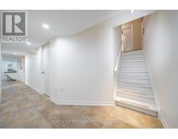 995 Nellie Little Crescent, Newmarket, ON L3X3E6 Photo 37