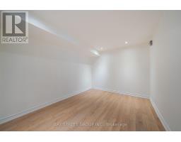 995 Nellie Little Crescent, Newmarket, ON L3X3E6 Photo 41
