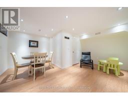 995 Nellie Little Crescent, Newmarket, ON L3X3E6 Photo 42