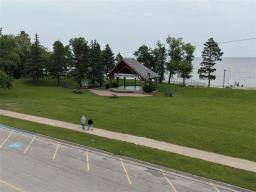 32 Main Street, Winnipeg Beach, MB R0C3G0 Photo 18