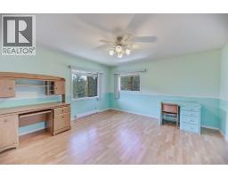Primary Bedroom - 6050 Athelston-hartford Road, Grand Forks, BC V0H1H5 Photo 12