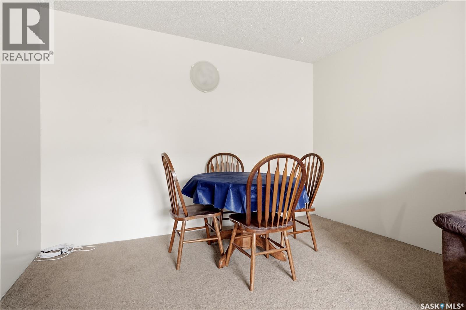 #203 15 Alport CRESCENT - 9
