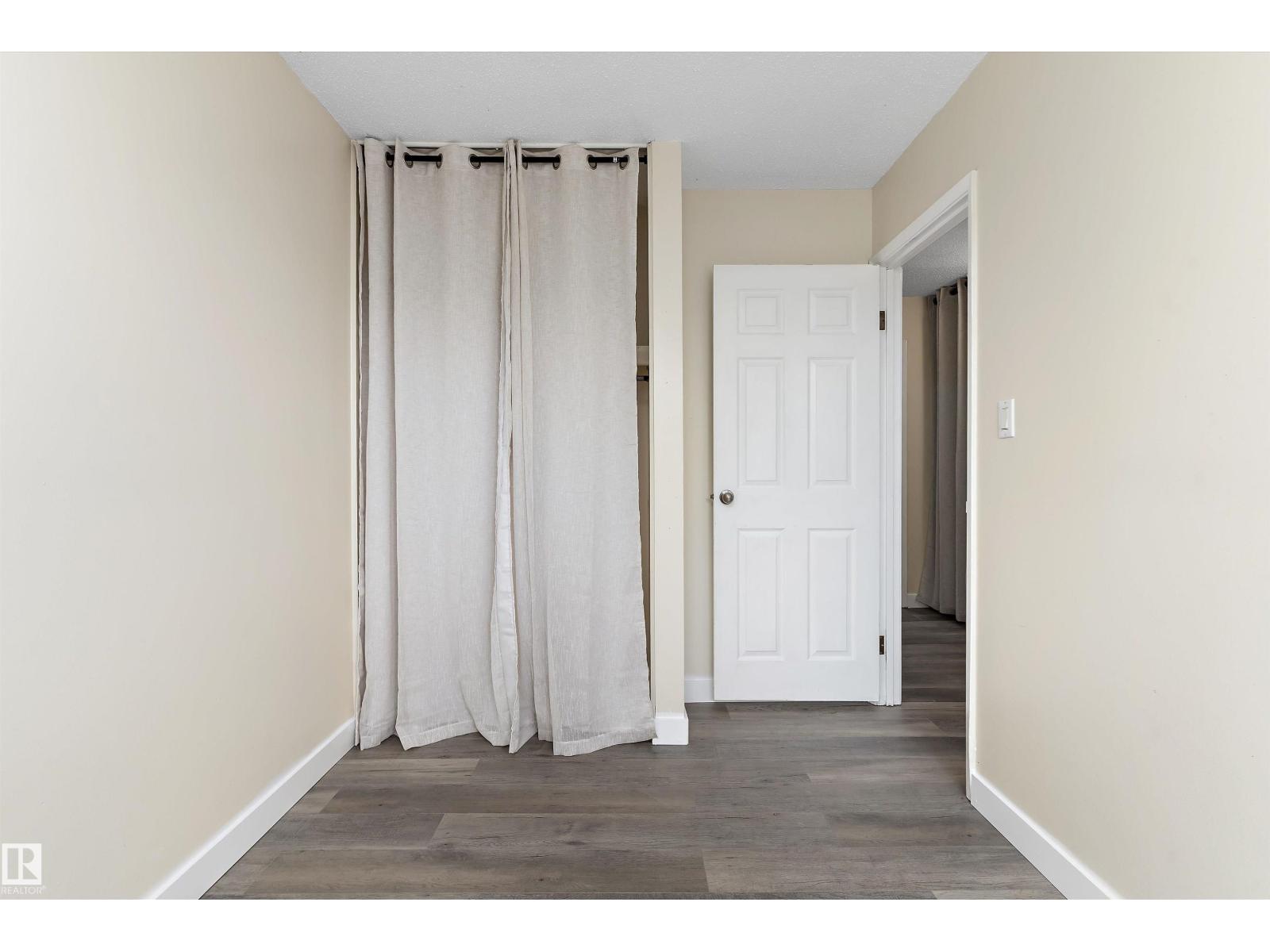 899 Abbotsfield RD NW NW - 21