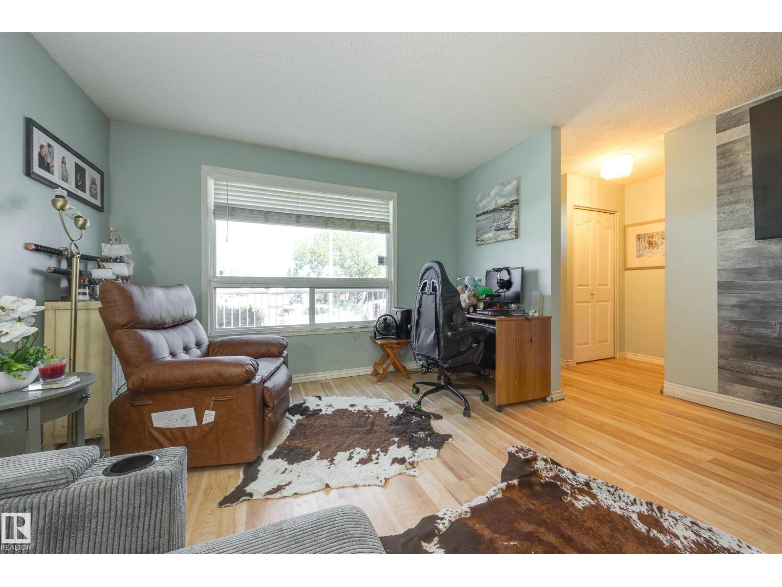 17328 106 ST NW - photo 3