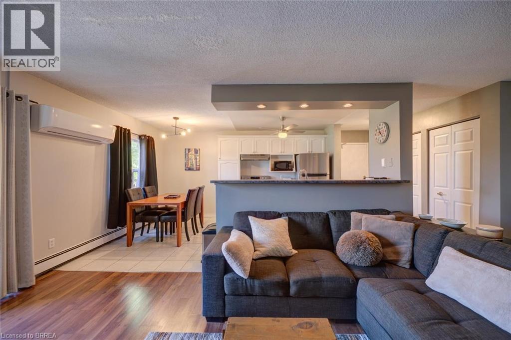 #18 608 GREY Street - 12