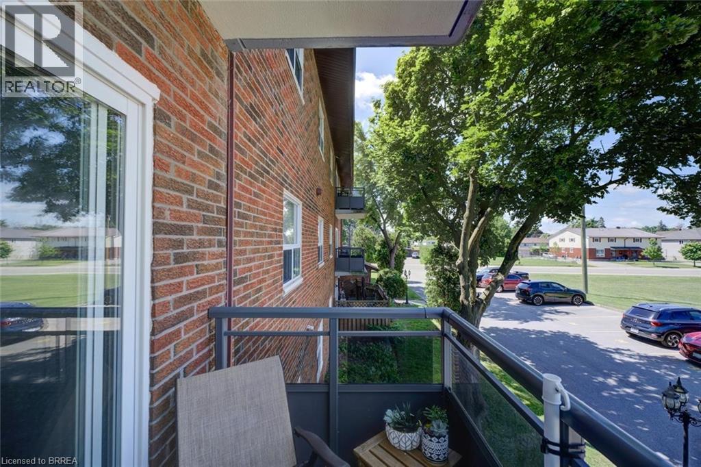 #18 608 GREY Street - 22
