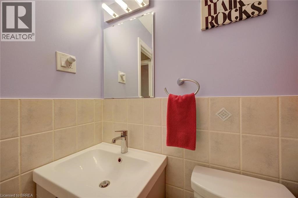 #18 608 GREY Street - 26
