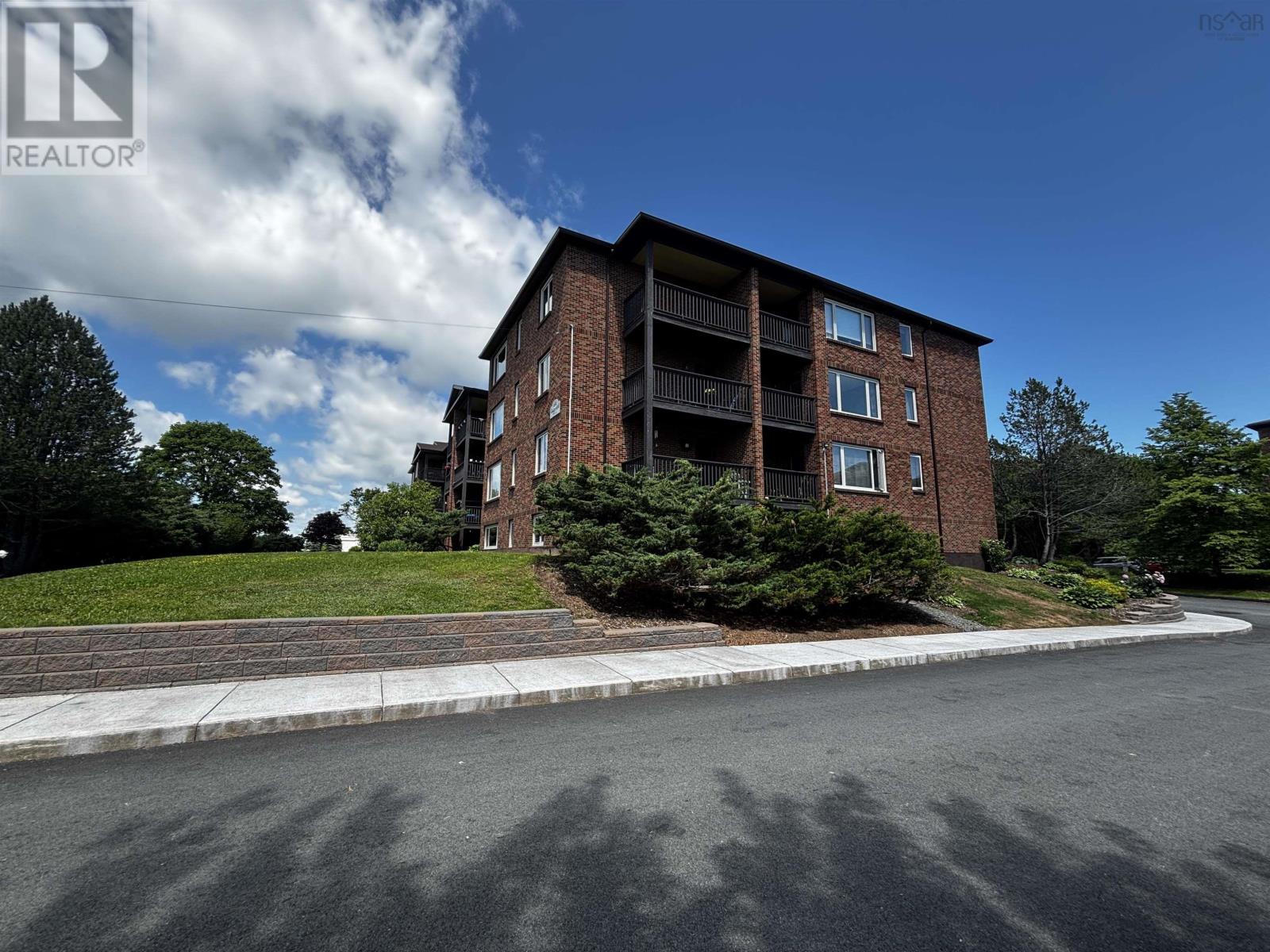 #410 64 Cumberland Drive - 3