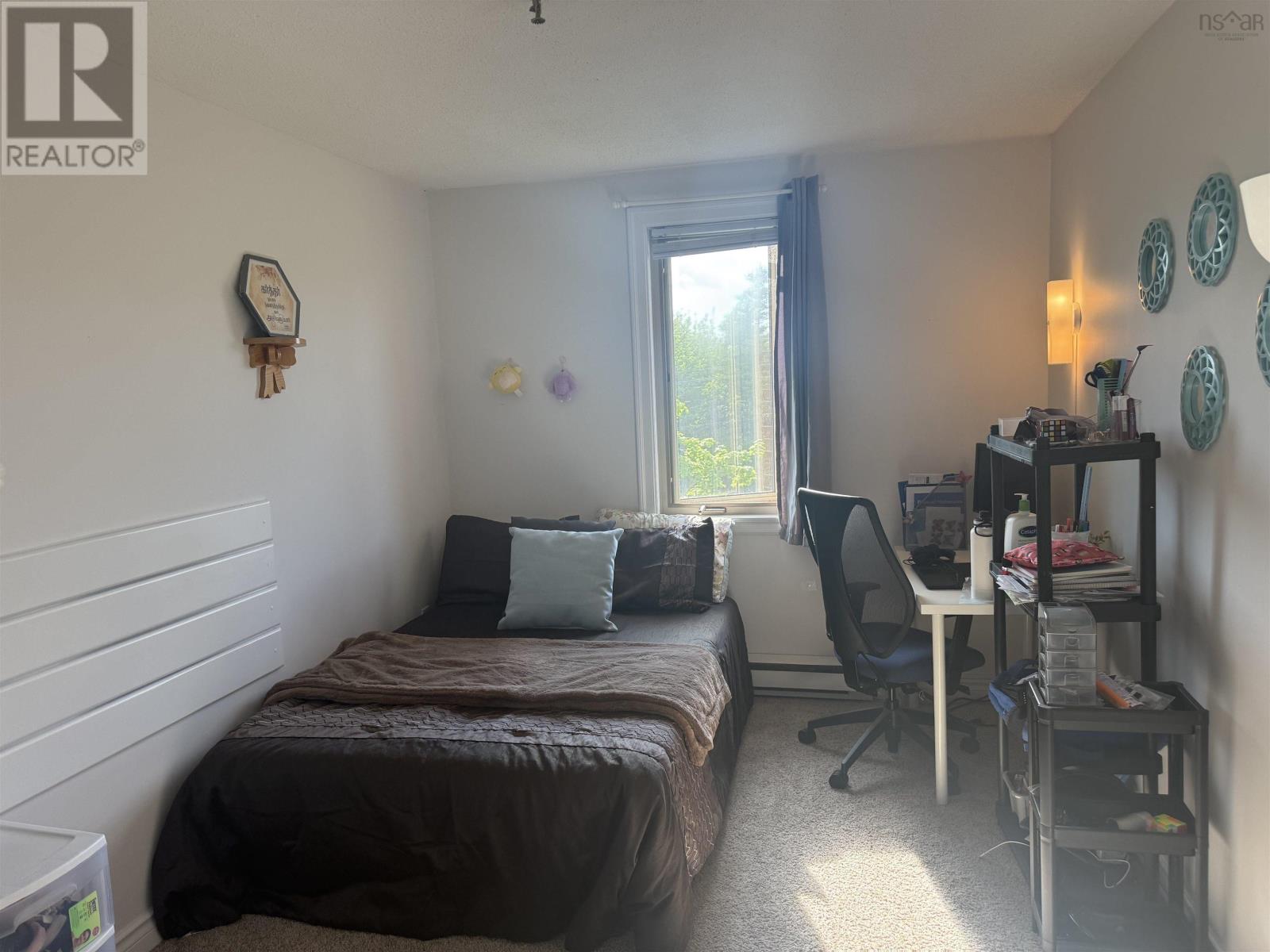 #410 64 Cumberland Drive - 23