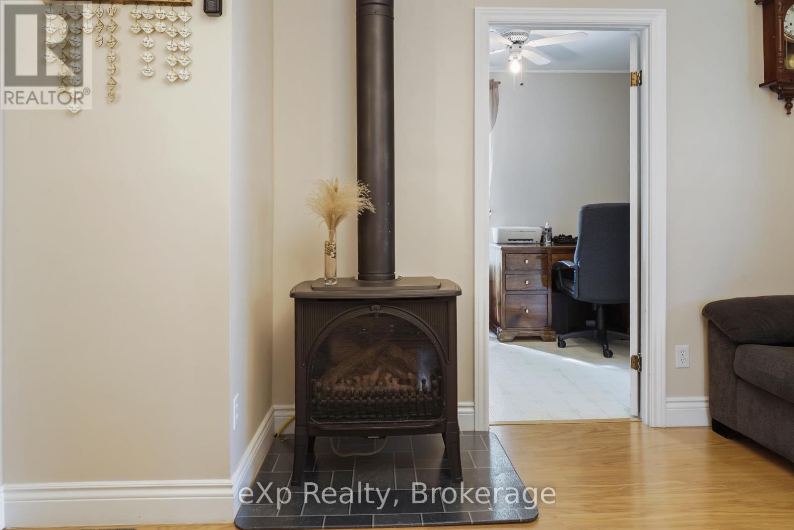91 CHARLES STREET - 17