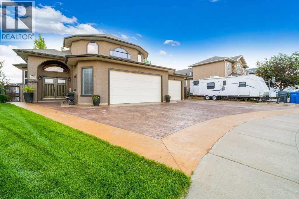 210 Vista Close SE - photo 2