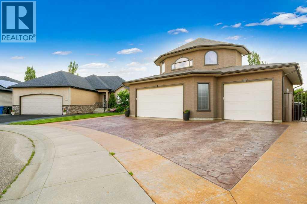 210 Vista Close SE - photo 5