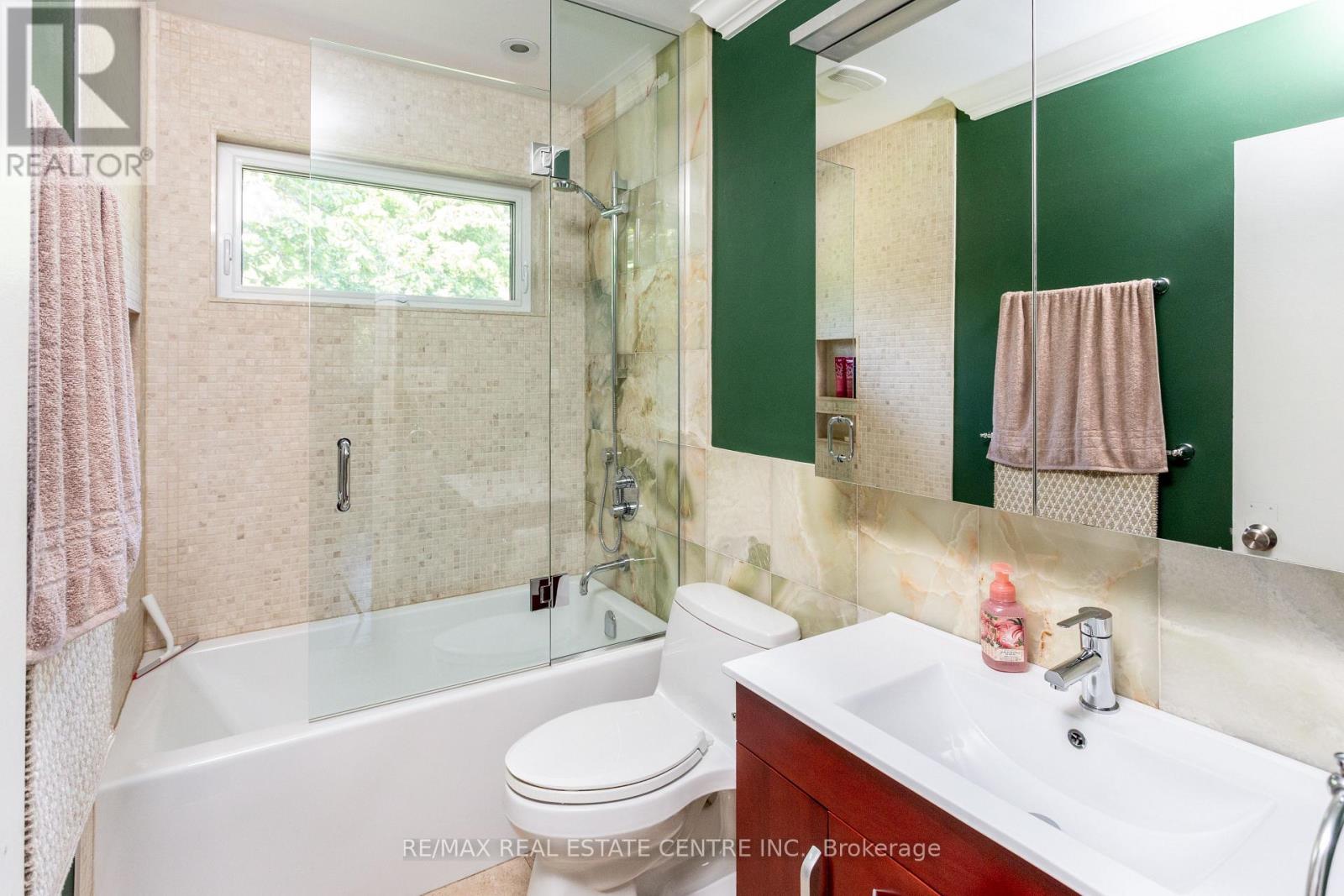 2450 EDENHURST DRIVE - 13