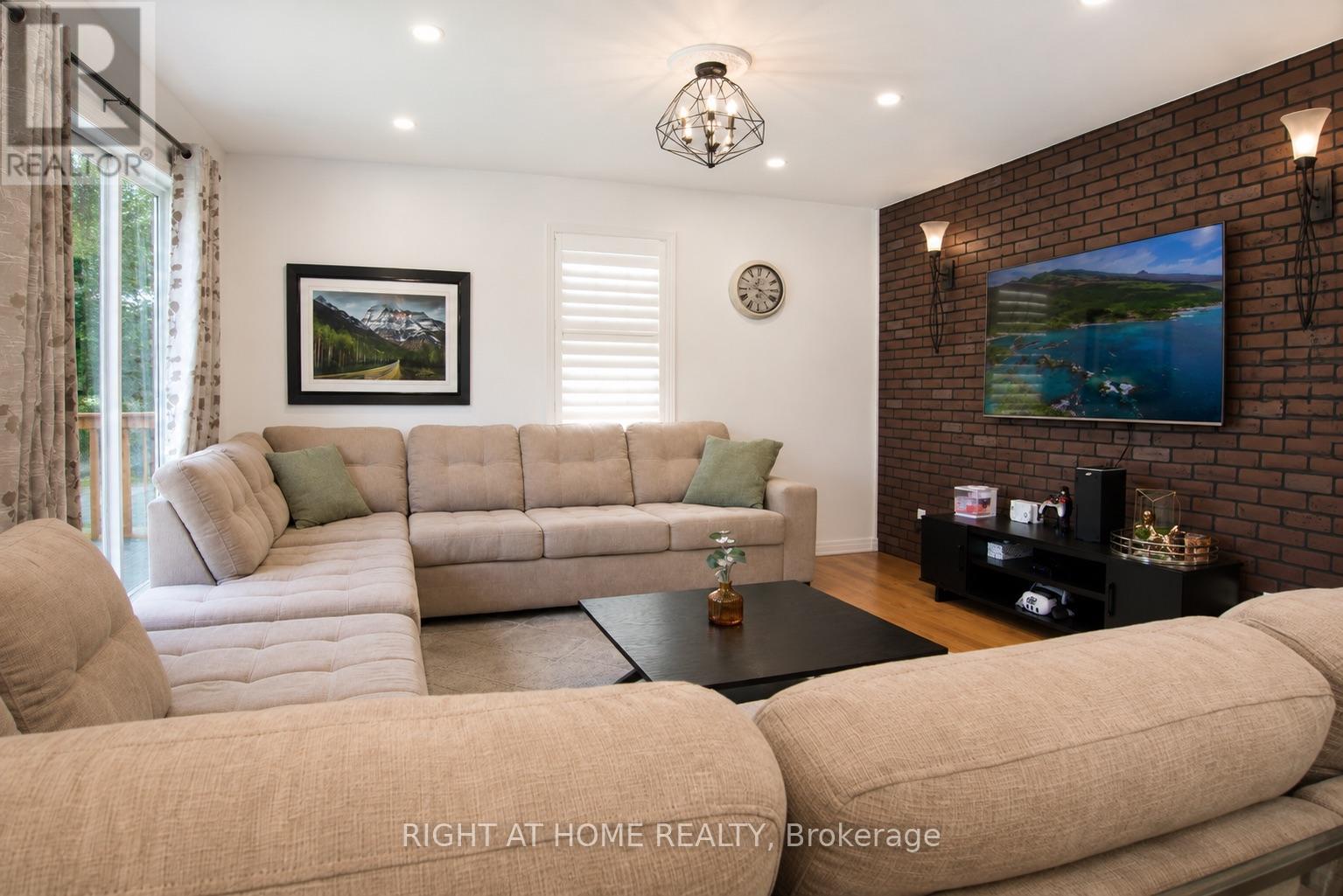 1080 QUAKER ROAD - 17