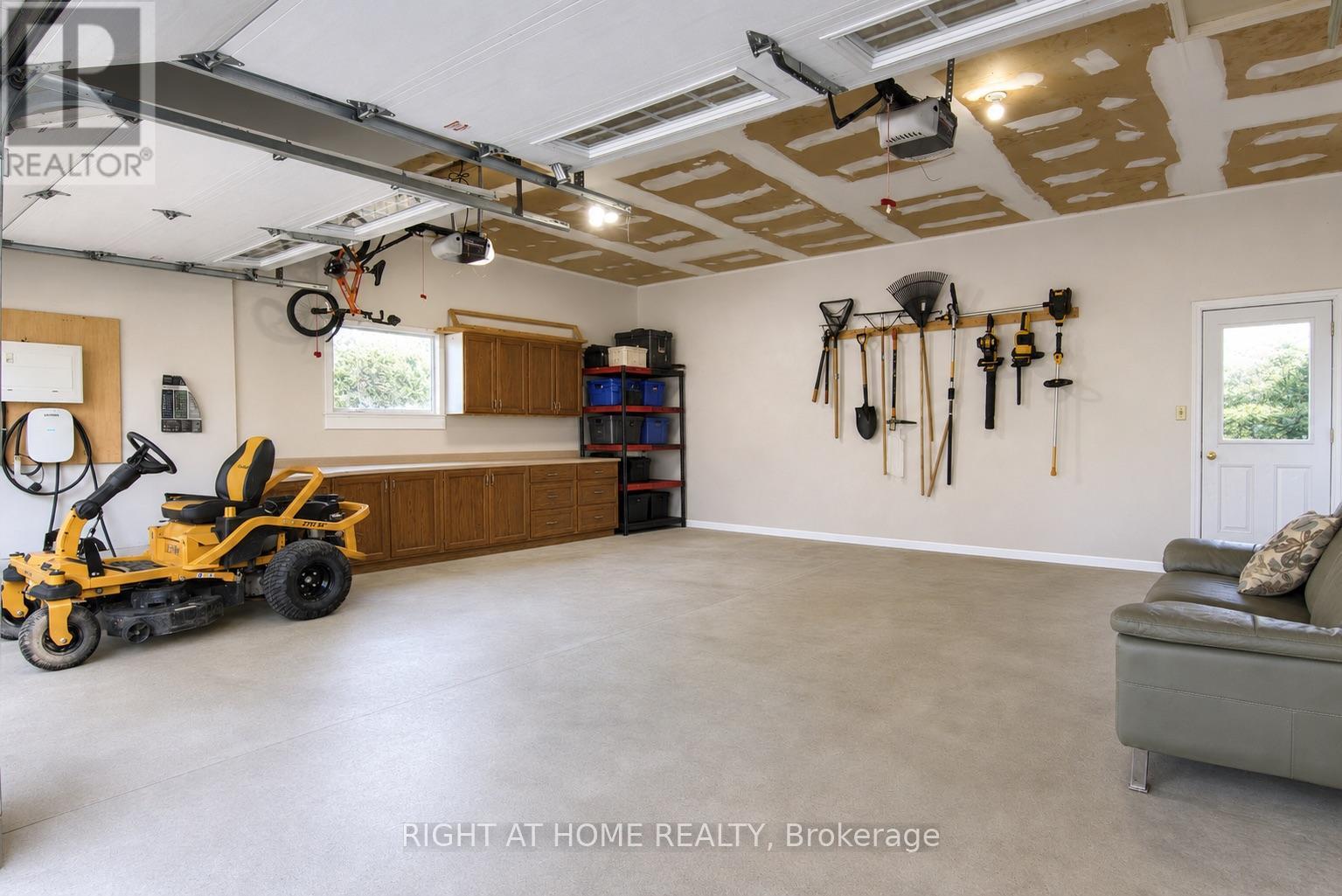 1080 QUAKER ROAD - 47