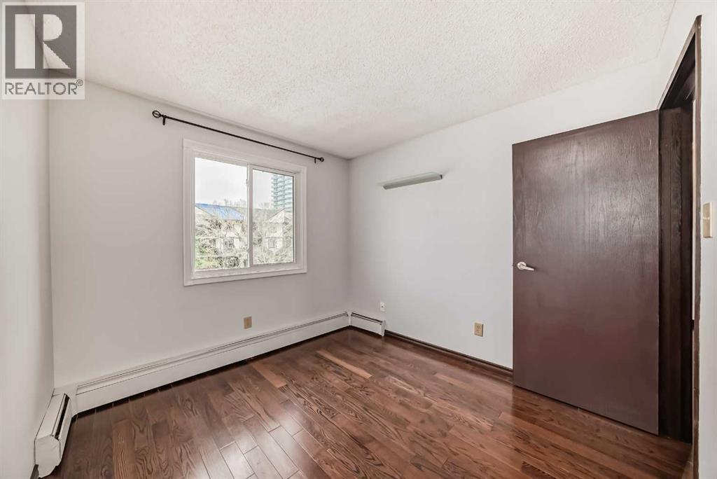 #202 1613 11 Avenue SW - 25