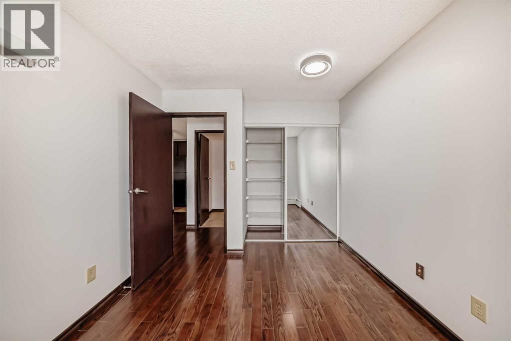 #202 1613 11 Avenue SW - 23