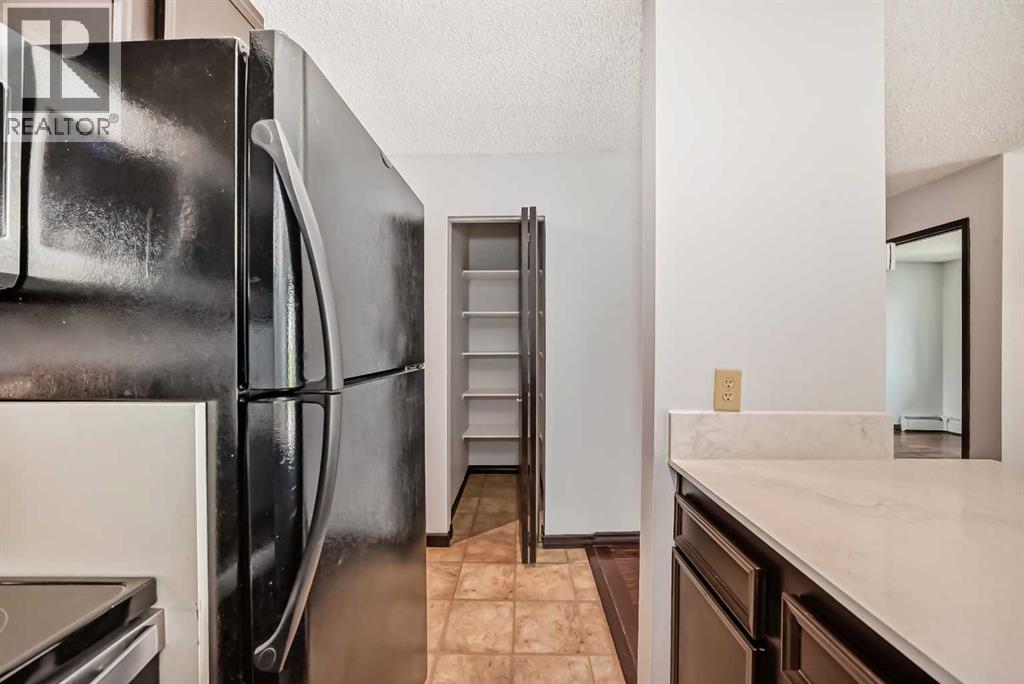 #202 1613 11 Avenue SW - 12