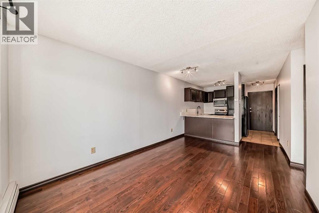 #202 1613 11 Avenue SW - 11