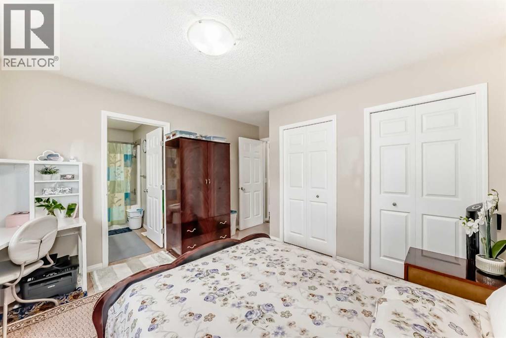 398 MARTINDALE Drive NE - 18