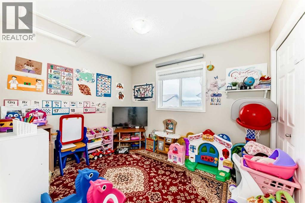 398 MARTINDALE Drive NE - 22