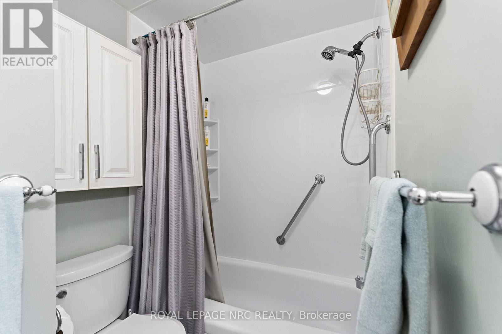 4107 DIANA PARK - 22