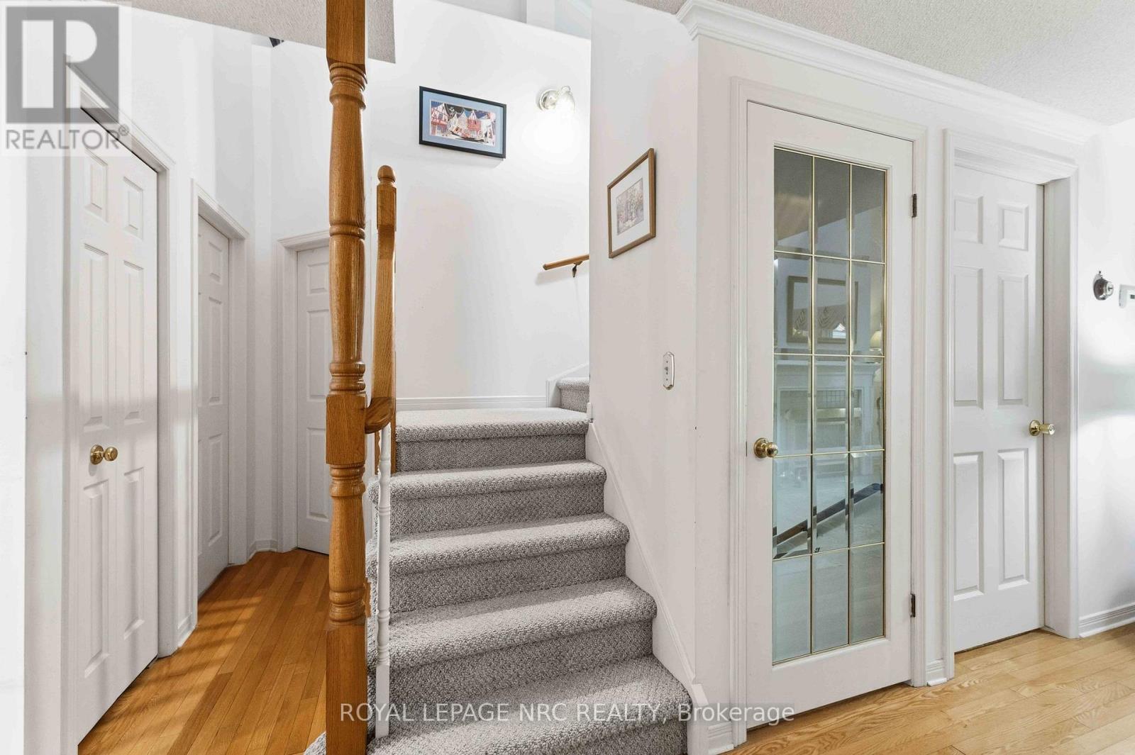 4107 DIANA PARK - 25