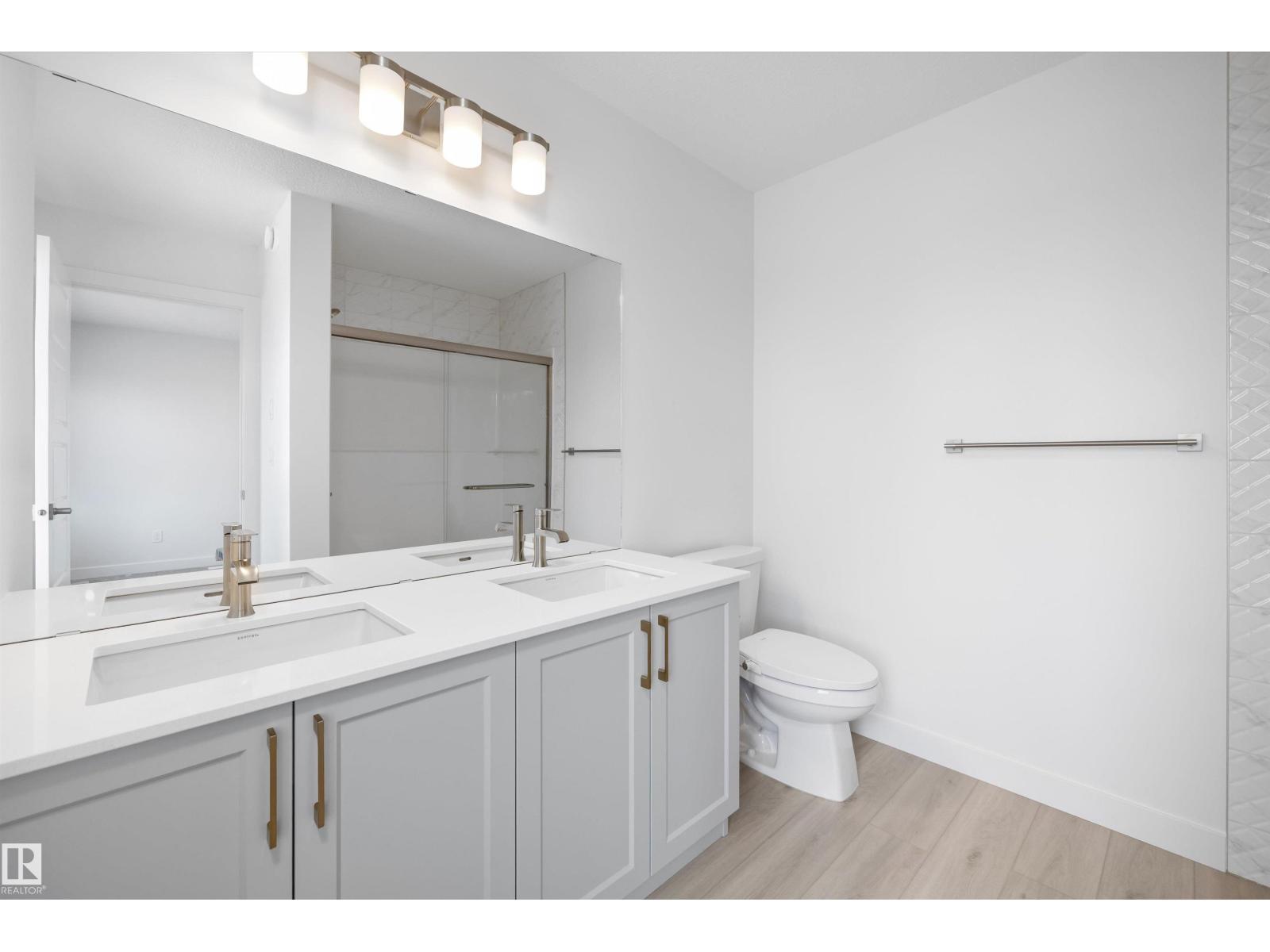 18709 18A AV NW - 33