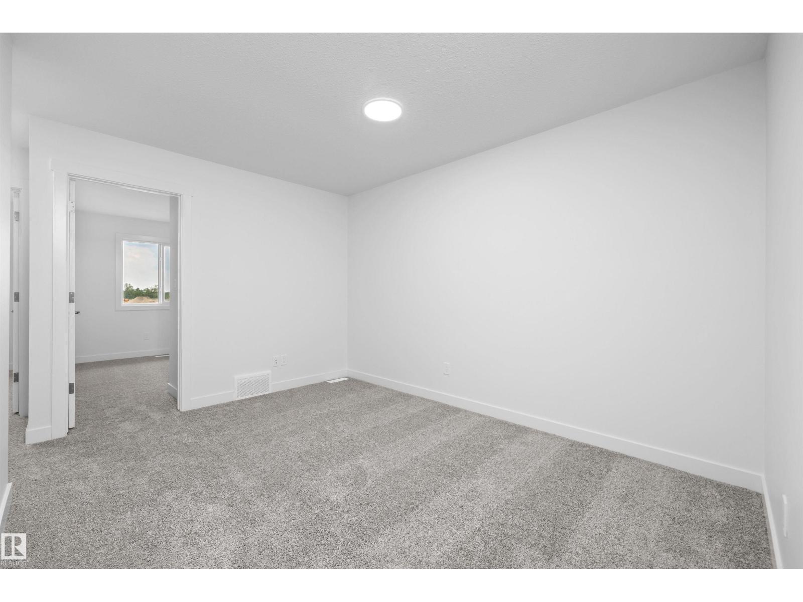 18709 18A AV NW - 20