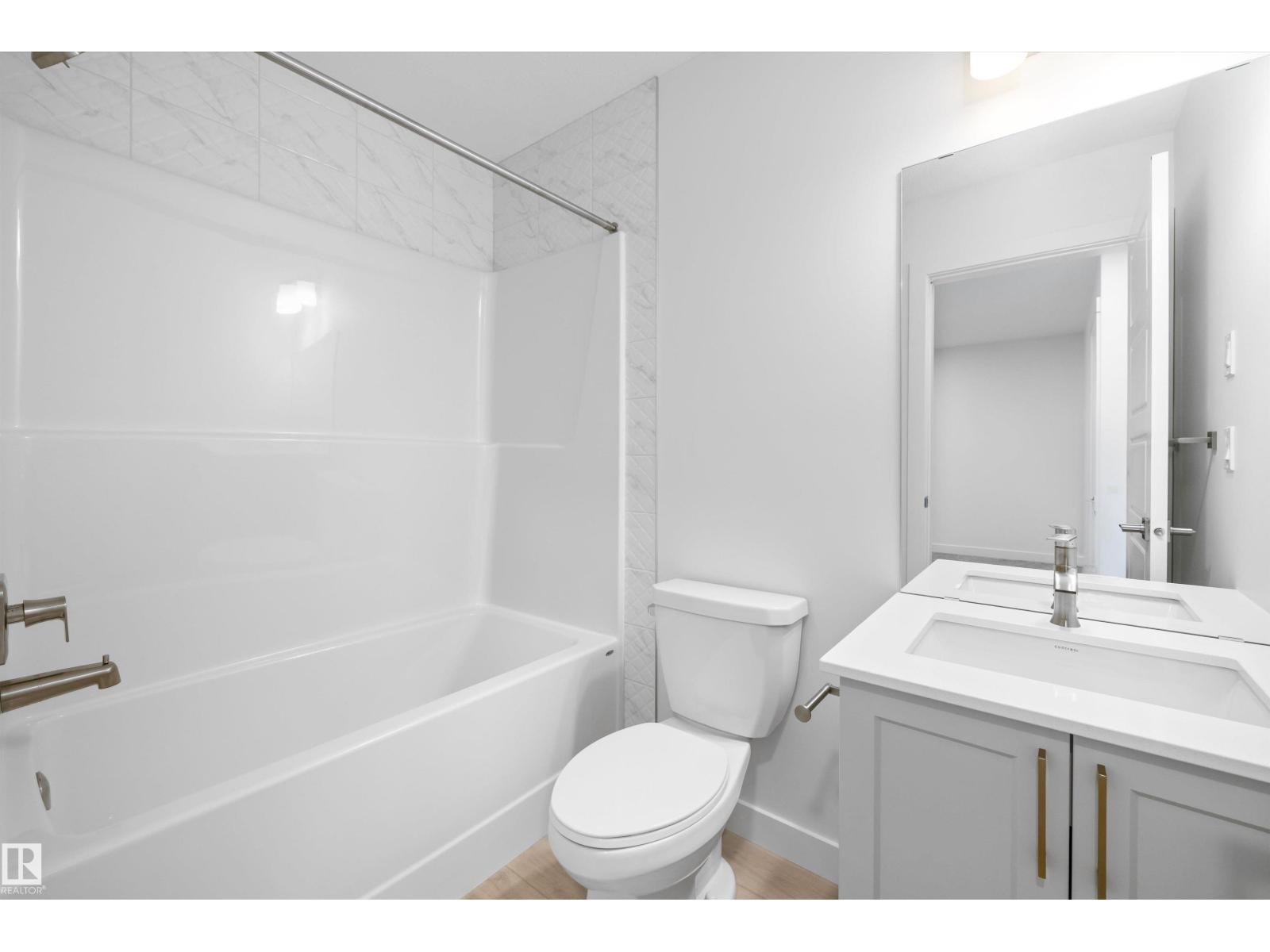 18709 18A AV NW - 27