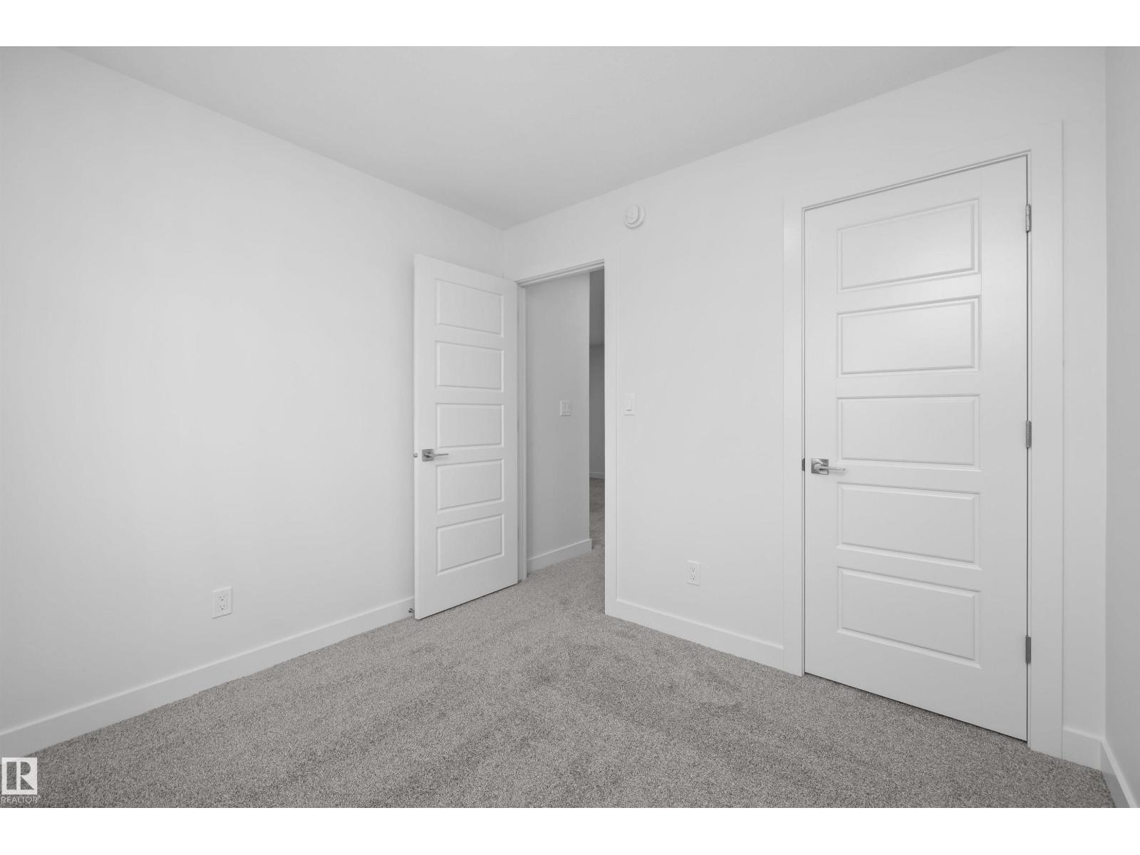 18709 18A AV NW - 26