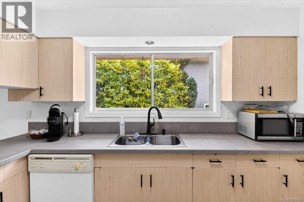 3962 Bruce St - 11