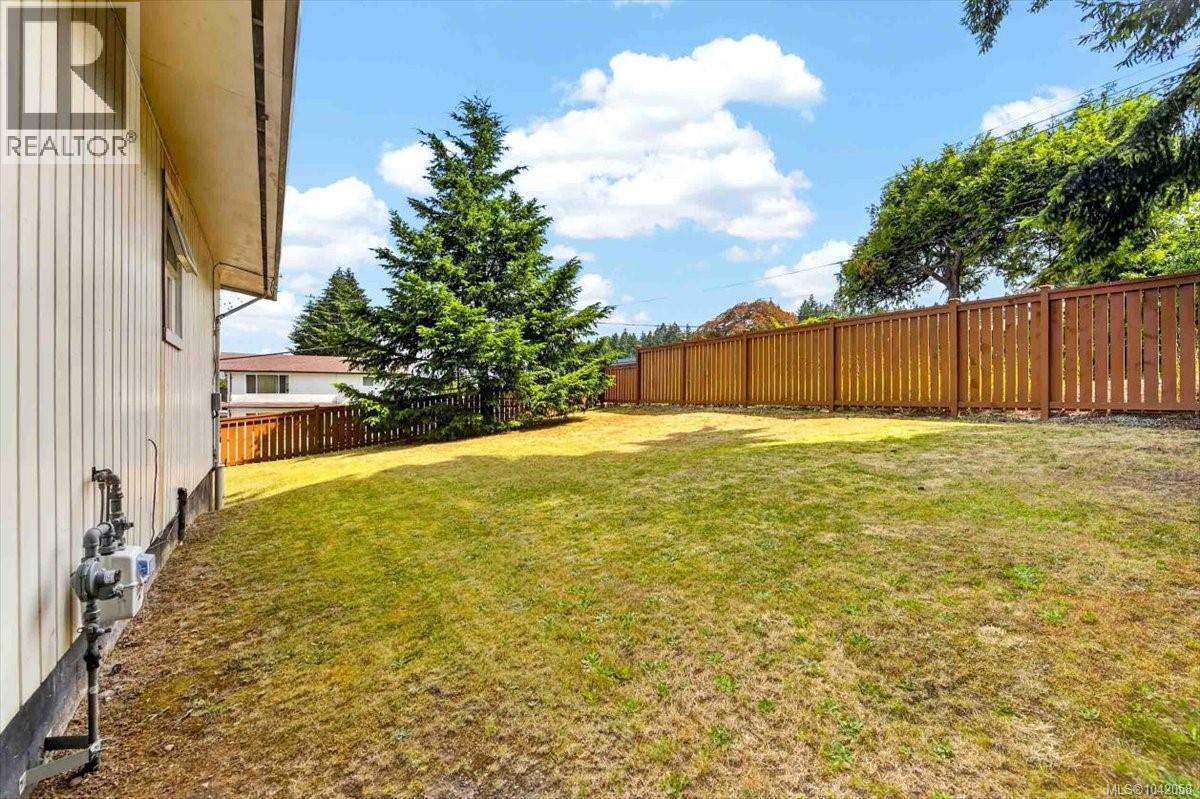 3962 Bruce St - 48