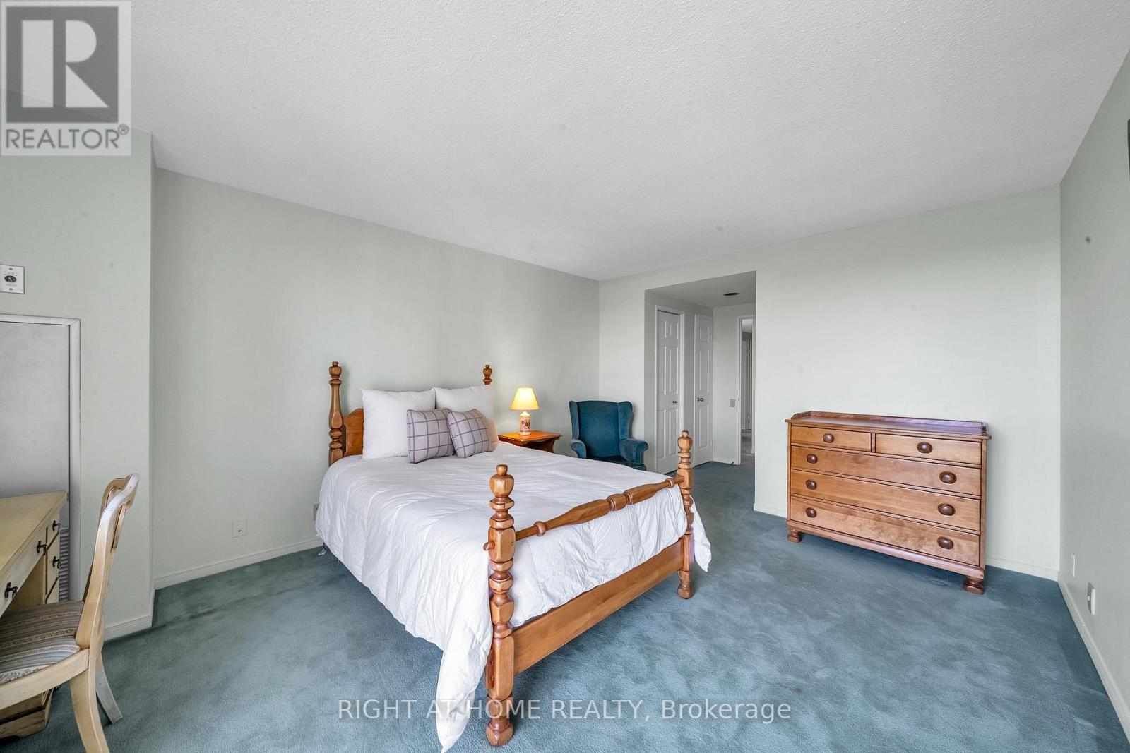 #1801 1 CONCORDE PLACE - 21