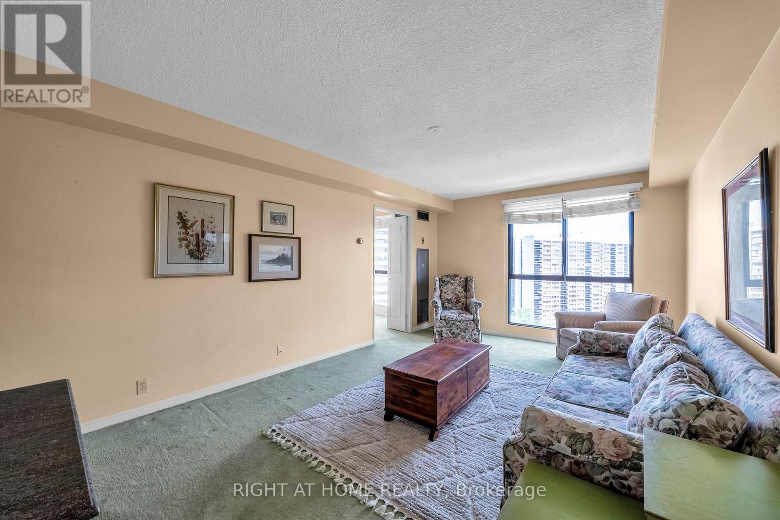 #1801 1 CONCORDE PLACE - Image 8