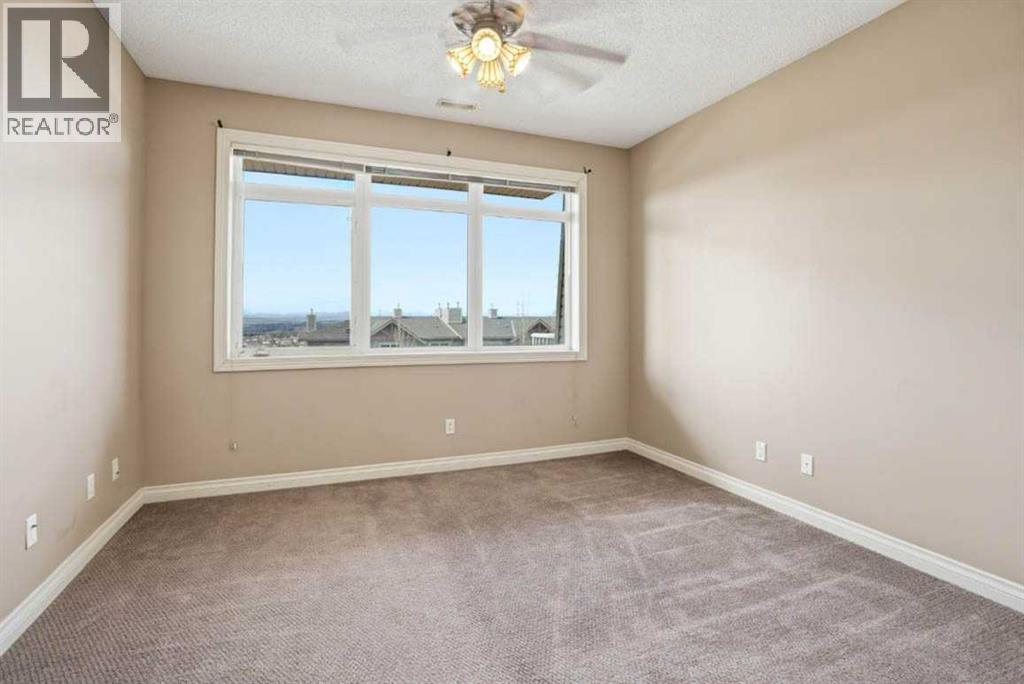 #11 148 Rockyledge View NW - 9