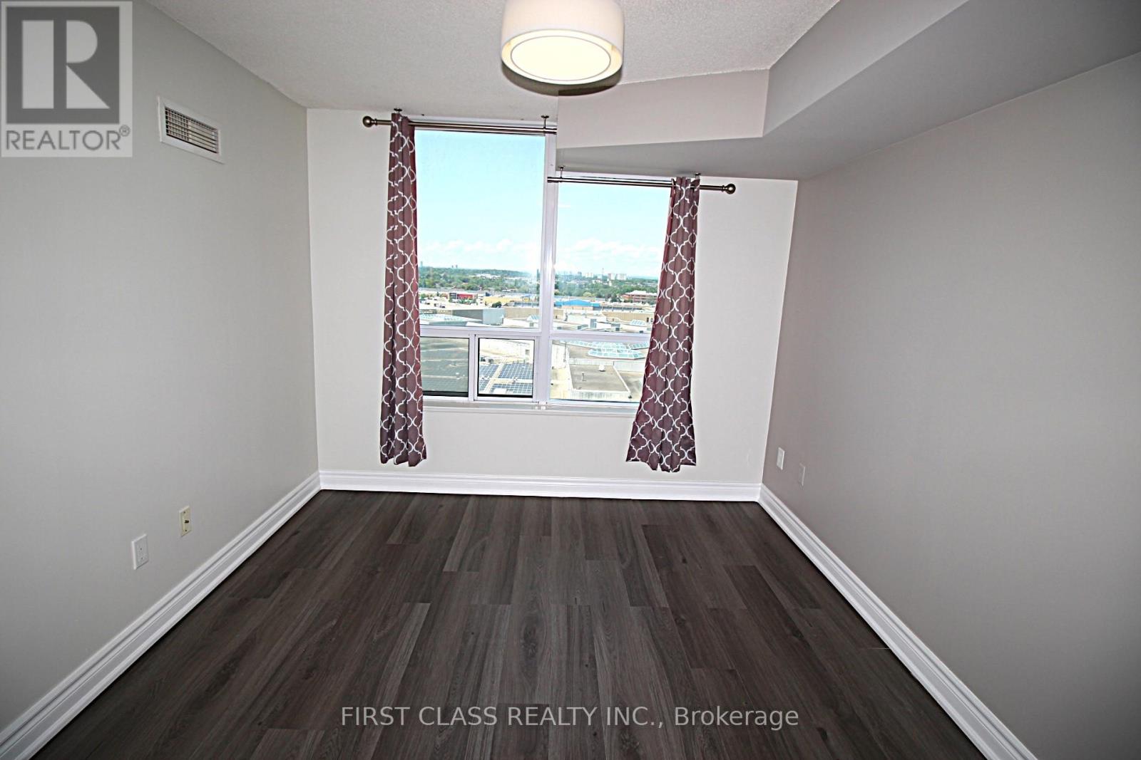 #1206 60 BRIAN HARRISON WAY - Image 8
