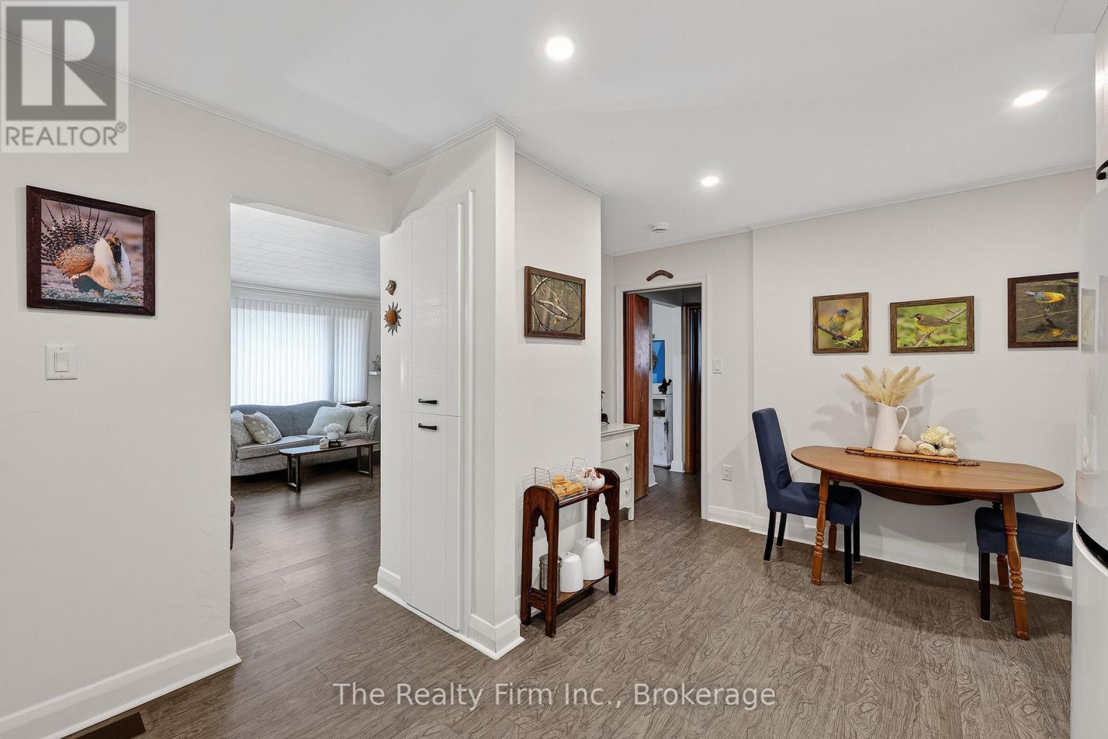 205 GEORGE STREET - 23